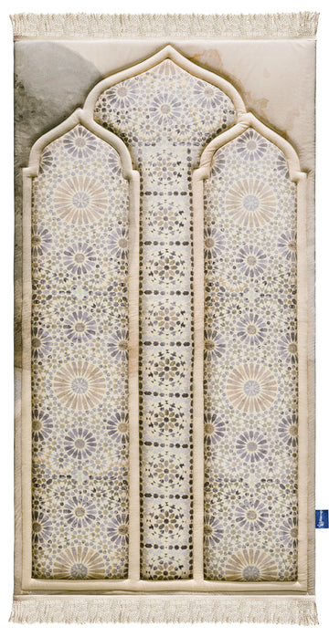 Elite Moroccan Premium Prayer Mat | Urban Rugs KSA