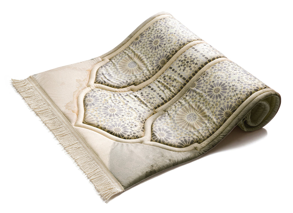 Elite Moroccan Premium Prayer Mat | Urban Rugs KSA