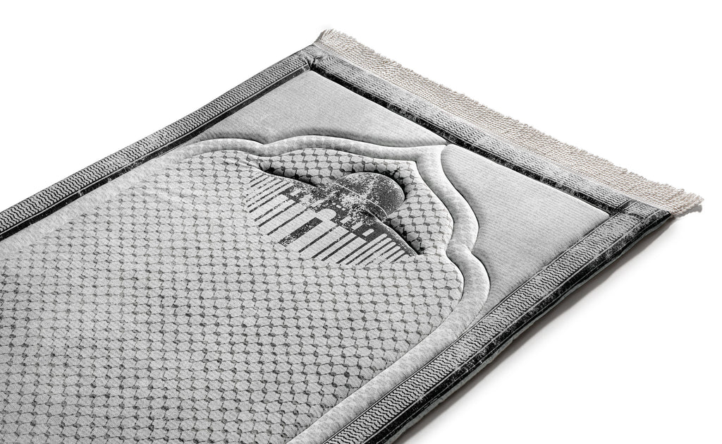 Black Palestinian Kufiyyeh Soft islamic rug | Urban Rugs KSA